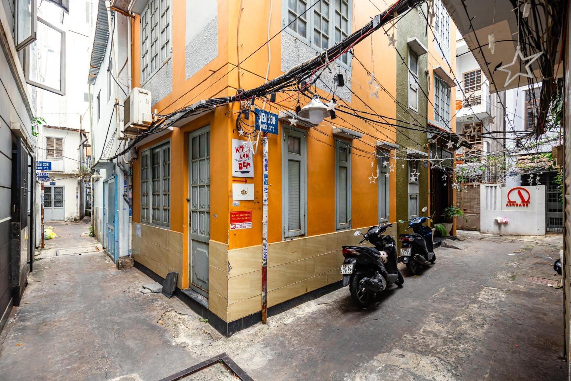 Entire 5bedroom House Saigon Quiet Alley In District 3 Nhà nghỉ *