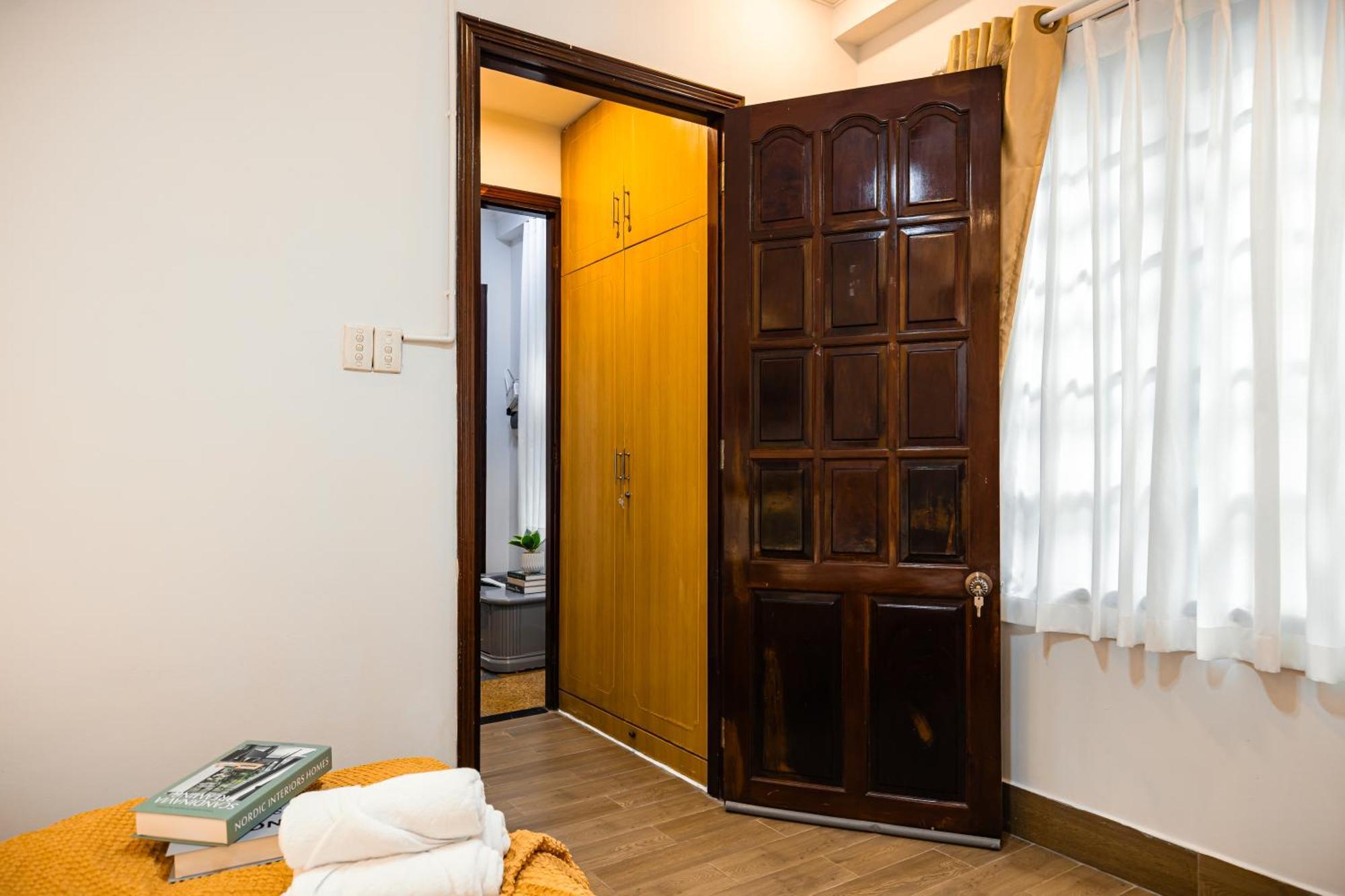 Entire 5bedroom House Saigon Quiet Alley In District 3 *